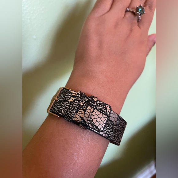 Eclectic 13 Piece Bracelet Bundle - Picture 8 of 16